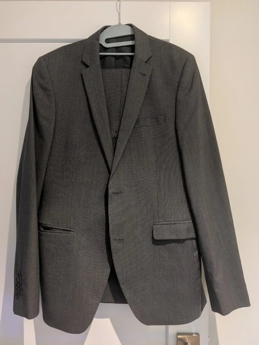 BOSS Hugo Boss Ringo/H-Lane 100% Virgin Wool Suit Set - Size 40L (EU 98)